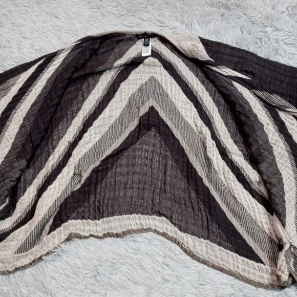 American Eagle Outfitters Womens Sweater Cardigan Gray Shawl Open Front One Size - Picture 3 of 8